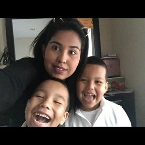 Meet your Posher, Cecilia